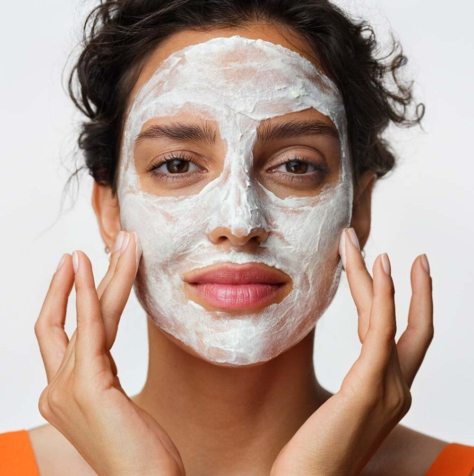 Avon Anew Vitamin C Radiance Maximising Micro-Dermabrasion Face