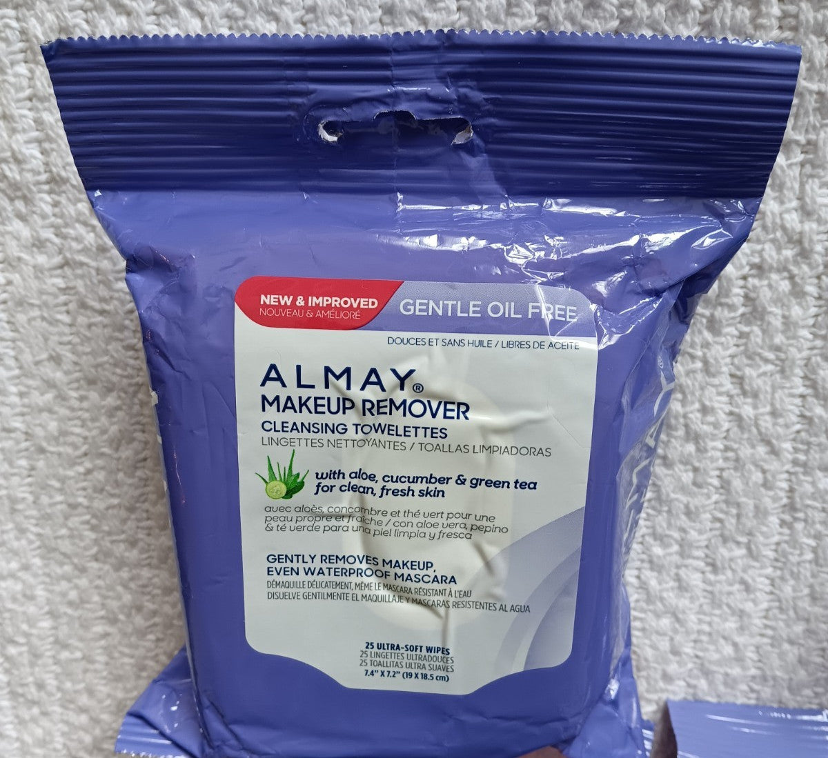 Makeup Remover Cleansing Towelettes Set - Aloe, Cucumber, Green Tea, 4 Packs of 25 Wipes
