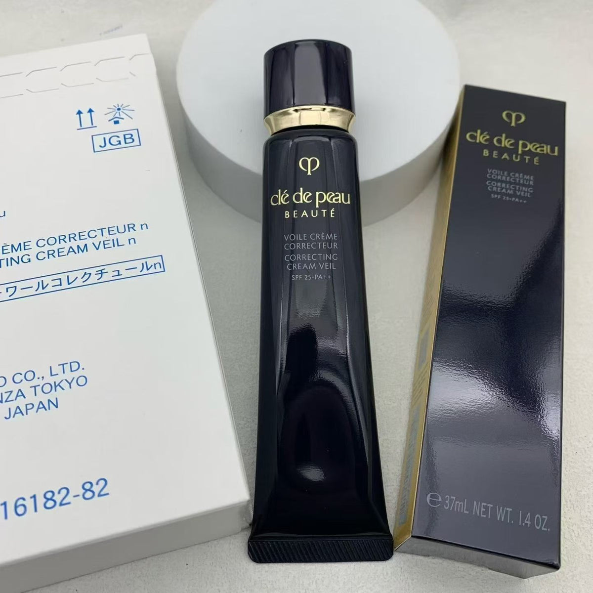 Correcting Cream Veil SPF25 Concealer Primer for Light to Medium Skin - All Variants