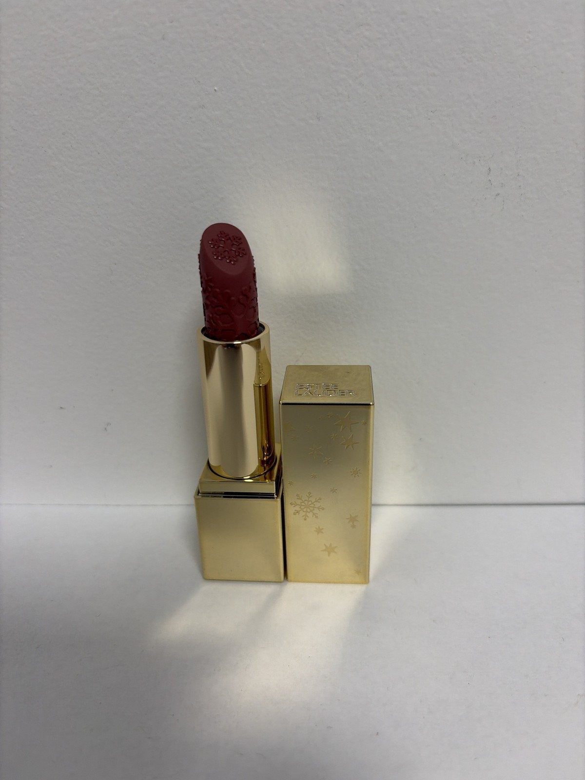 Estee Lauder Pure Color Envy Sculpting Lipstick 561 Intense Nude