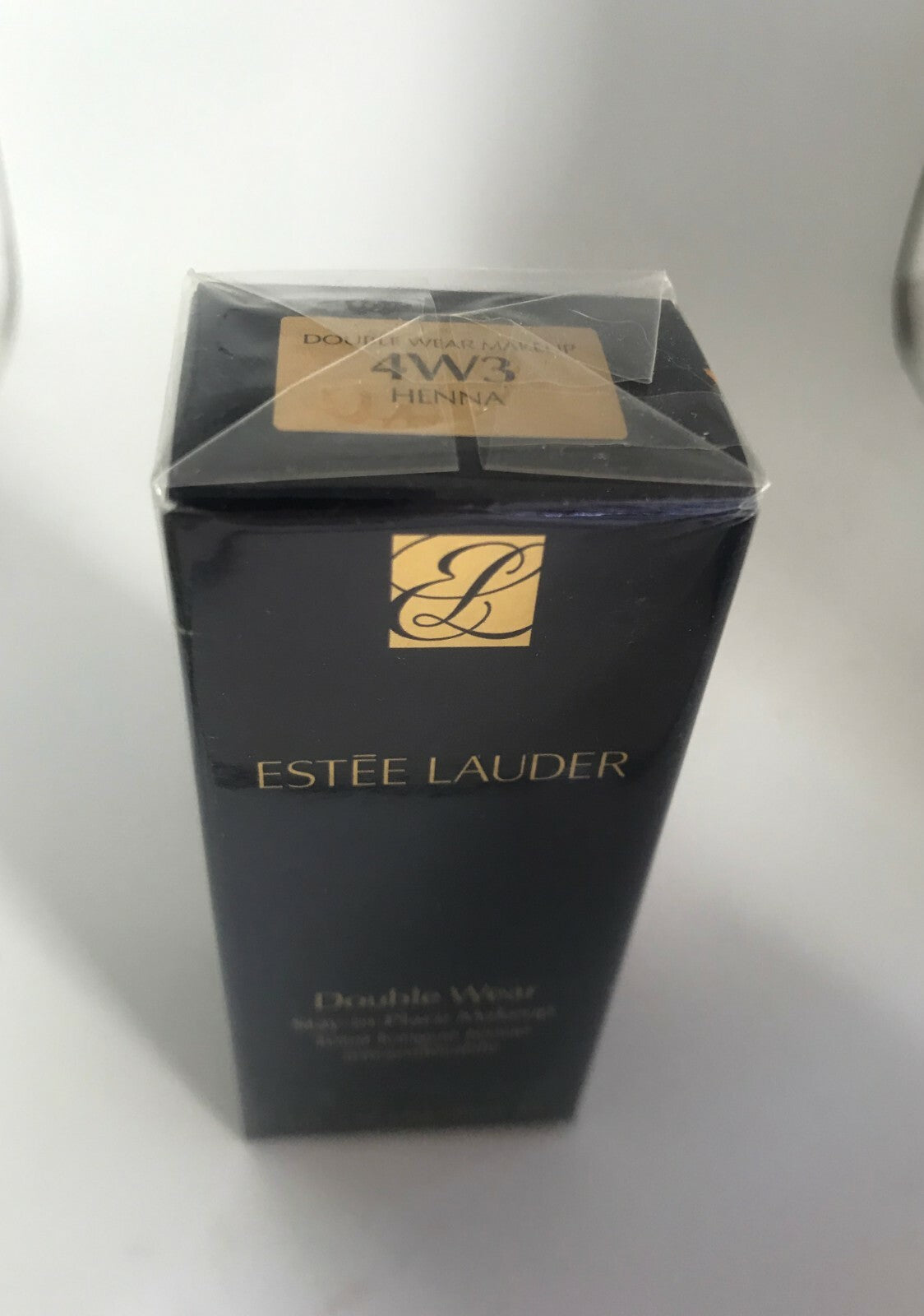 Long-Lasting Stay-In-Place Foundation - Multiple Shades Available