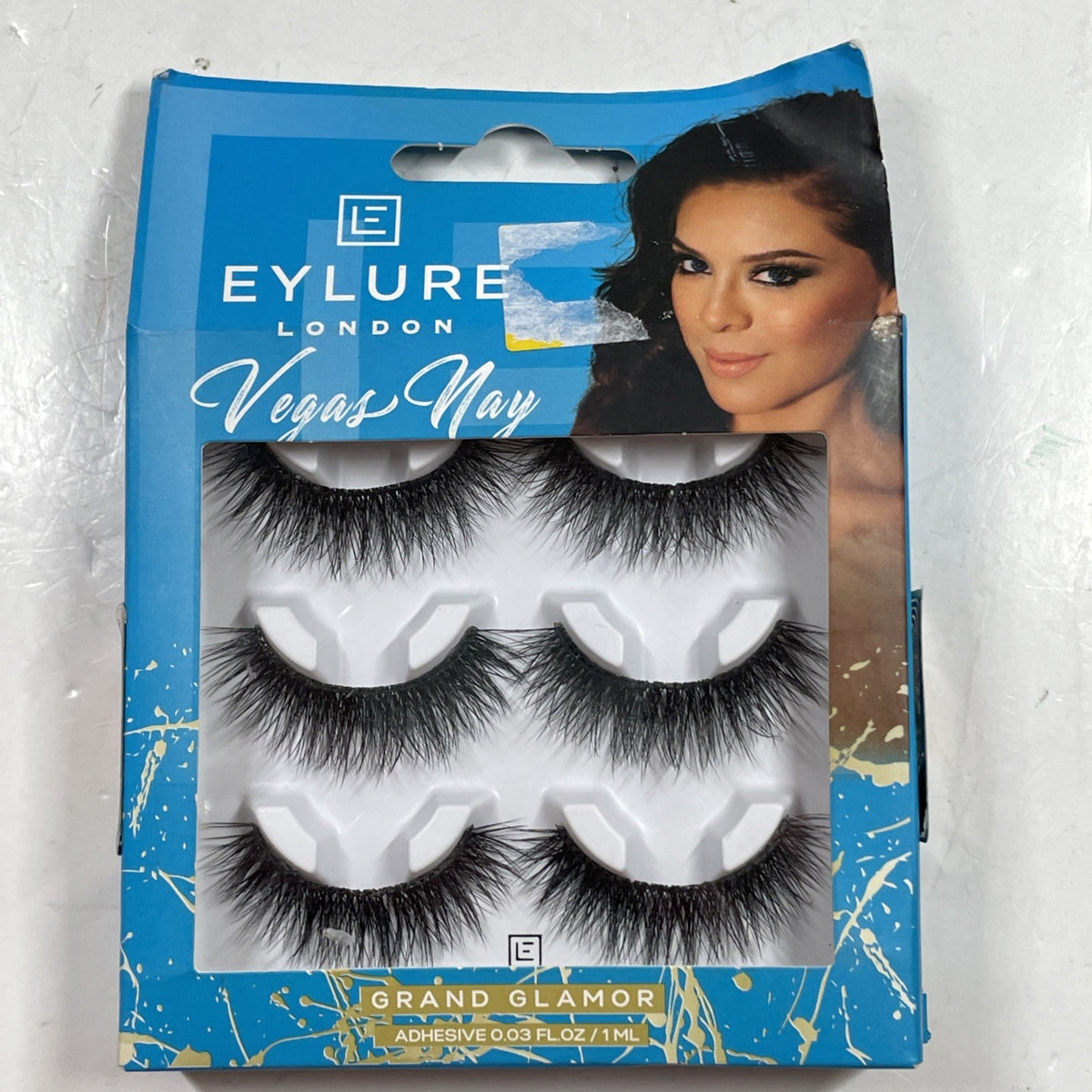 Reusable False Eyelash Set - 3 Pairs, Adhesive Included, Glamorous Look