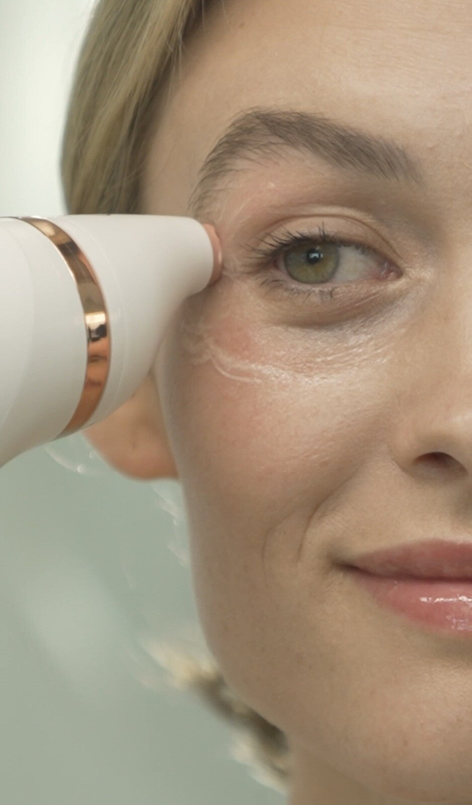 AgeLOC LumiSpa iO Rose Gold Accent for Eyes - Eye Treatment Device