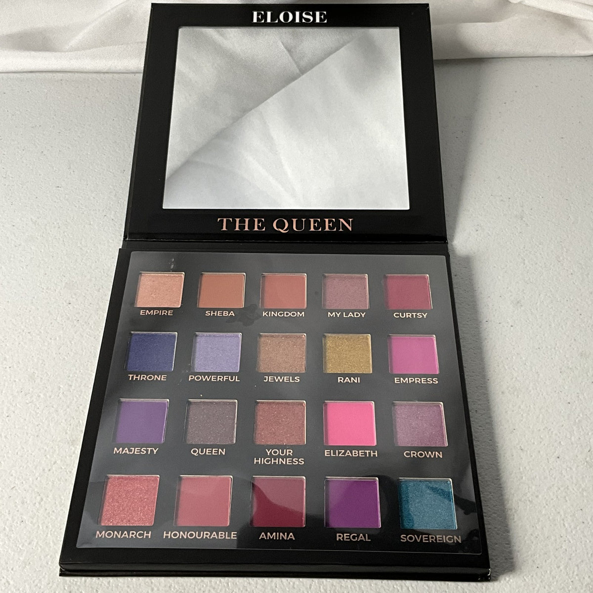 20-Pan Eye Shadow Palette with Mattes Shimmers & Metallics - Cruelty-Free