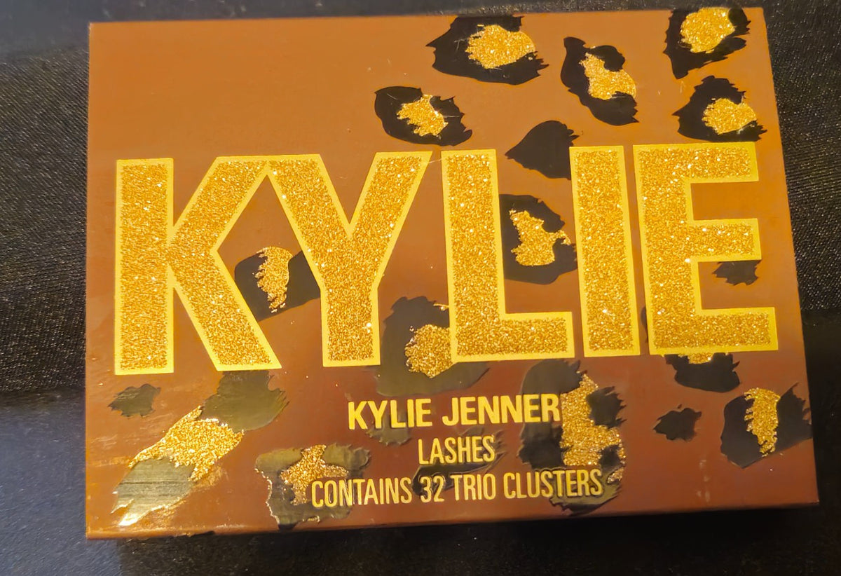Kylie Jenner False Lashes - 32 Trio Flare Clusters, Medium Length, New