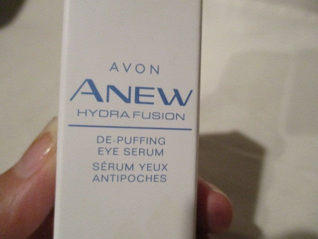 De-Puffing Eye Serum with Hyaluronic Acid & Raspberry - 0.5oz Anti-Aging