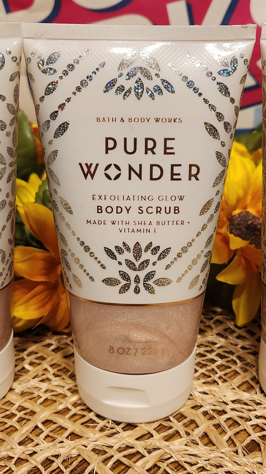 Bath & Body Works PURE WONDER Exfoliating Glow Scrub 8 oz. Lot of 4