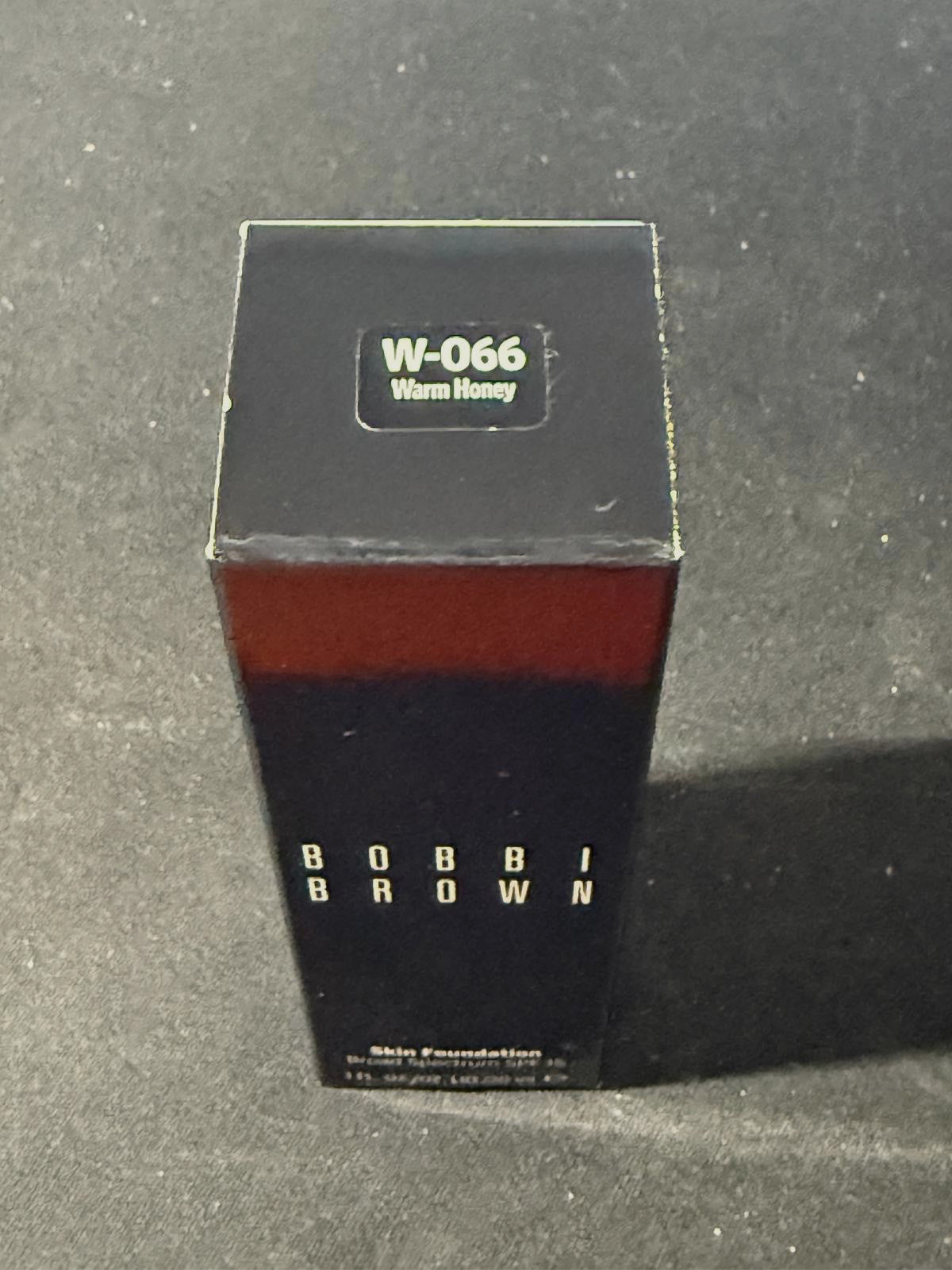 Bobbi Brown Skin Foundation SPF 15 W-066 Warm Honey 1 oz | Natural Finish