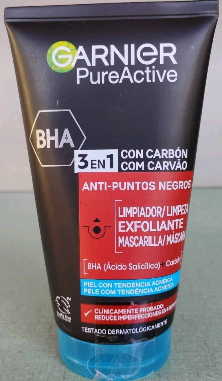 Garnier Pure Active 3 in 1 Charcoal Blackhead Acne Scrub 5oz 150ml