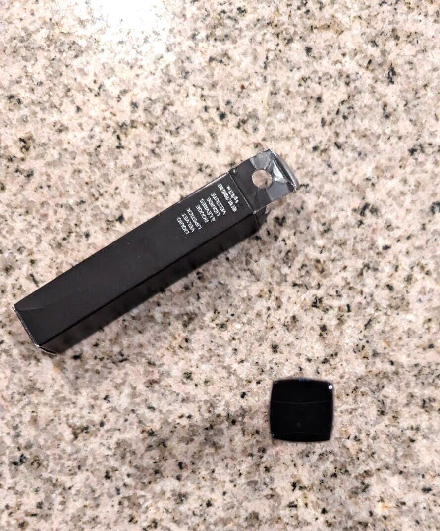 Liquid Velvet Lipstick Lean In 836 - Long-Lasting Lip Color 0.21 oz