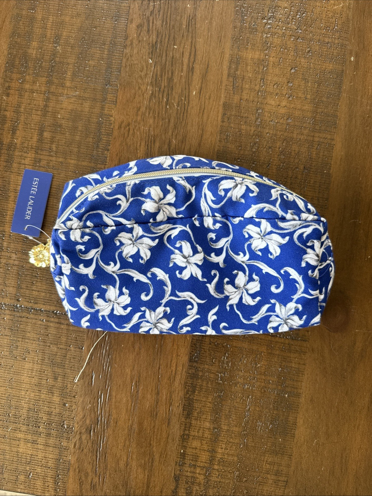 Estée Lauder Makeup Cosmetic Bag with Blue White Flower Print – Travel Organizer
