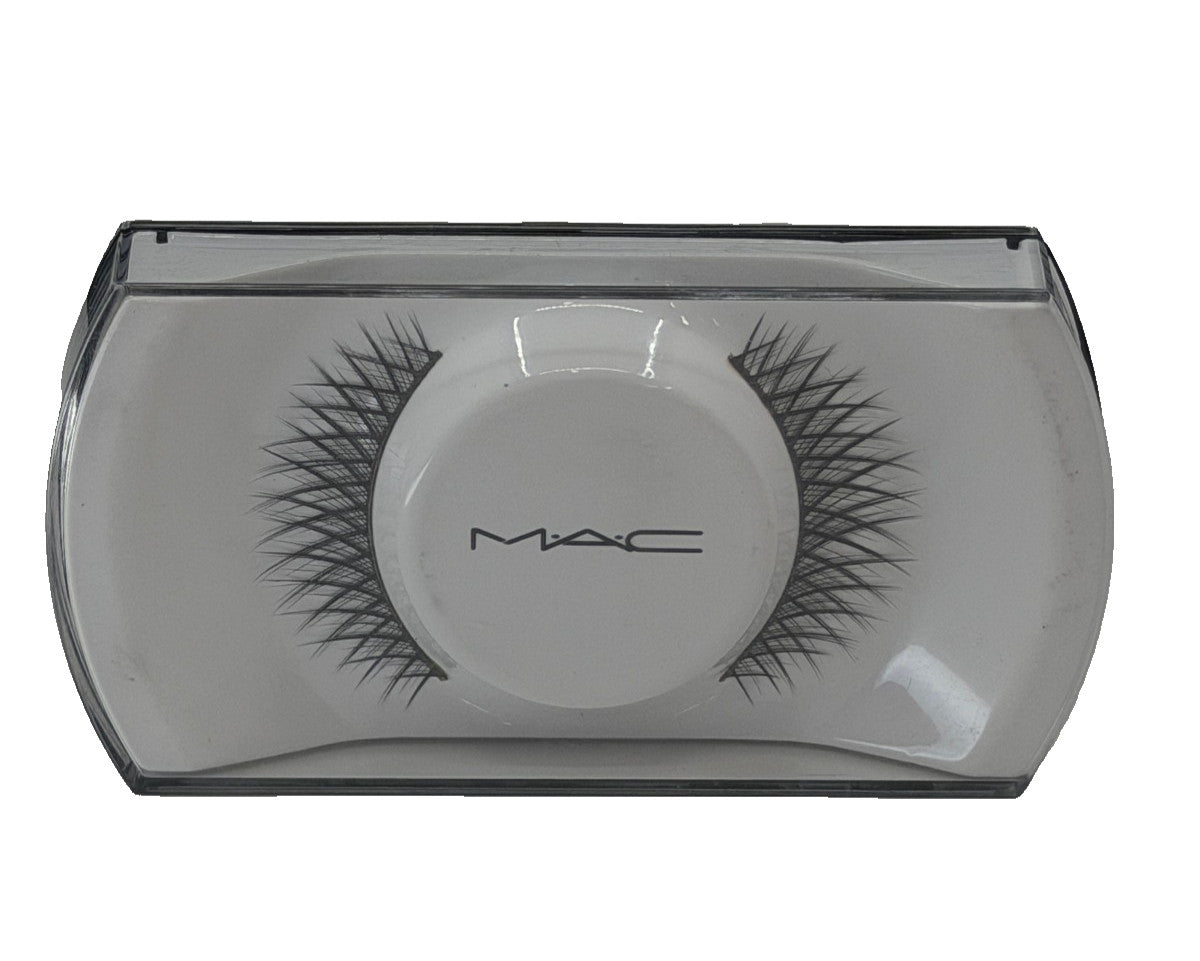 MAC False Lashes #41 - Natural Length & Volume Fake Eyelashes