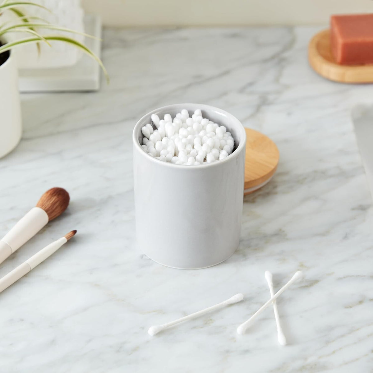 Cotton Swabs 500 Count Double-Tipped Soft Cotton for Baby & Beauty
