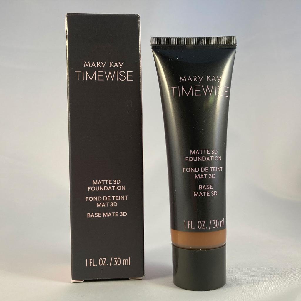 Matte Liquid Foundation for Oily Skin - Custom Shade Selection, Long-Lasting Coverage