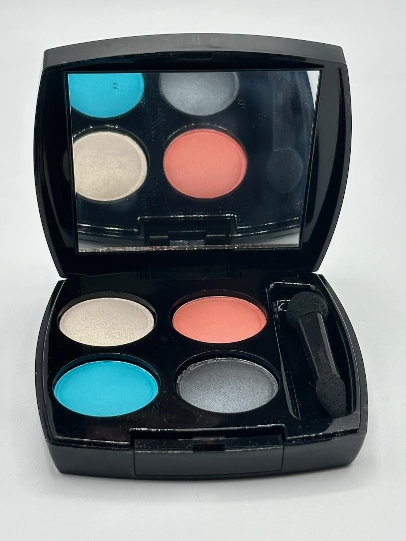 Avon True Color Eyeshadow Quad Fresh Cut Green - Eye Makeup Palette
