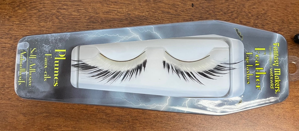 False Eyelash Set with Self-Adhesive Long & Voluminous Styles for Makeup