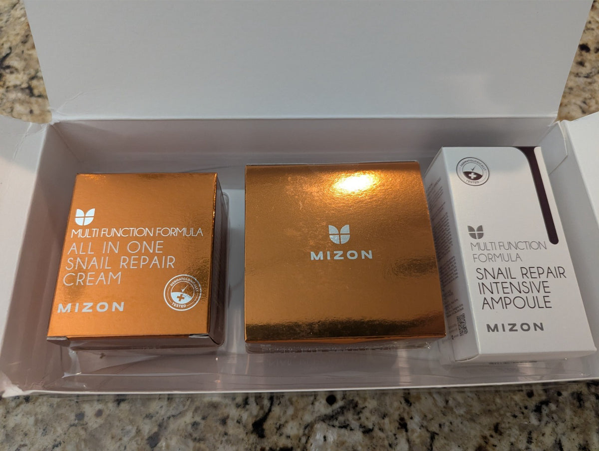 Mizon 3-Piece Anti-Wrinkle Snail Repair Skincare Set - Total Care