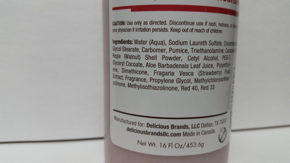 c. Booth Strawberry Fields Body Scrub & Cleanser 2 Pack 16oz Walnut