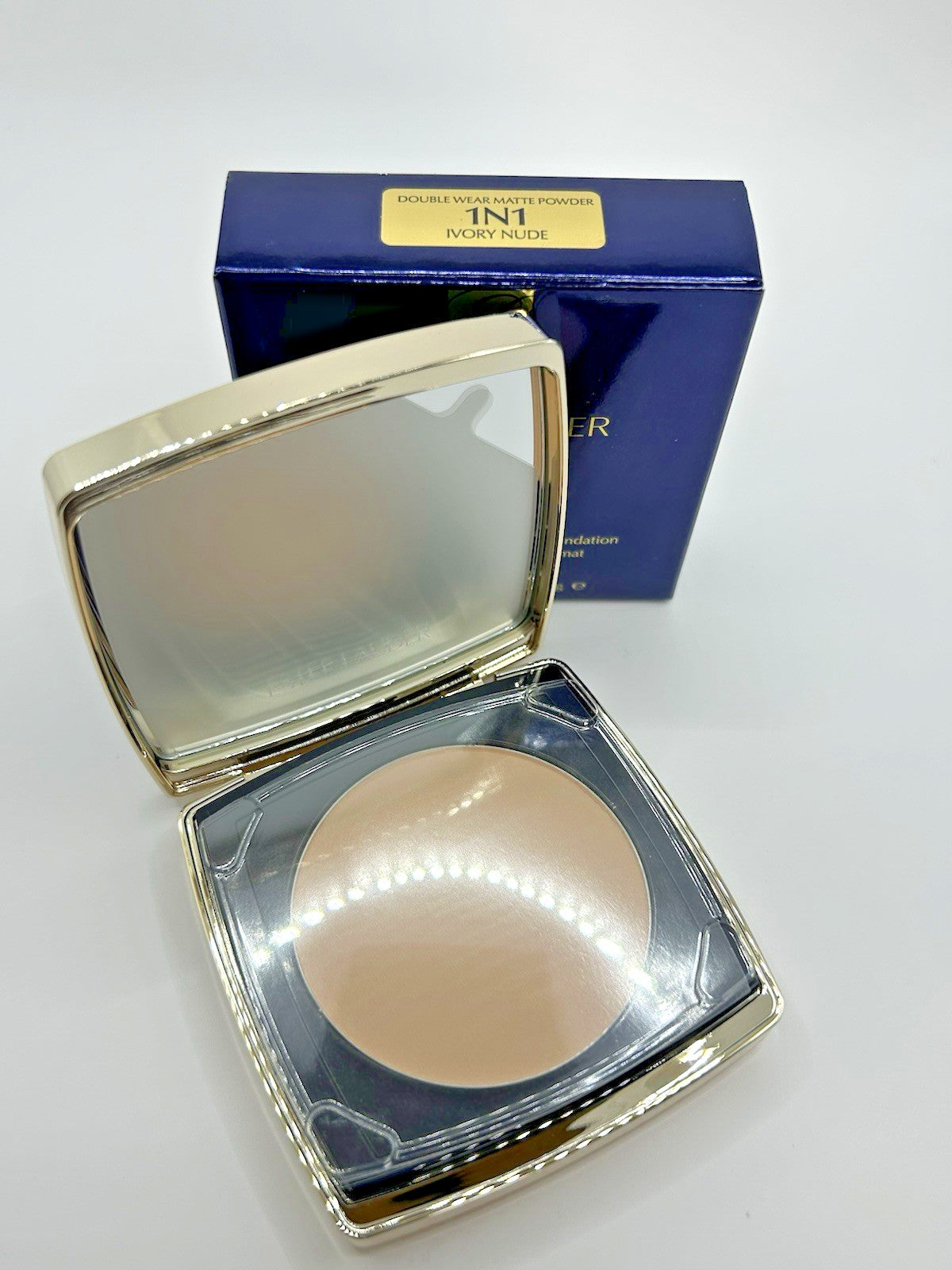 Estee Lauder Double Wear Matte Powder Foundation with Shade Selection