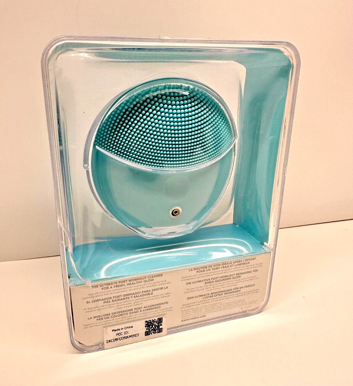 Silicone Facial Cleansing Brush for All Skin Types - Mini 3