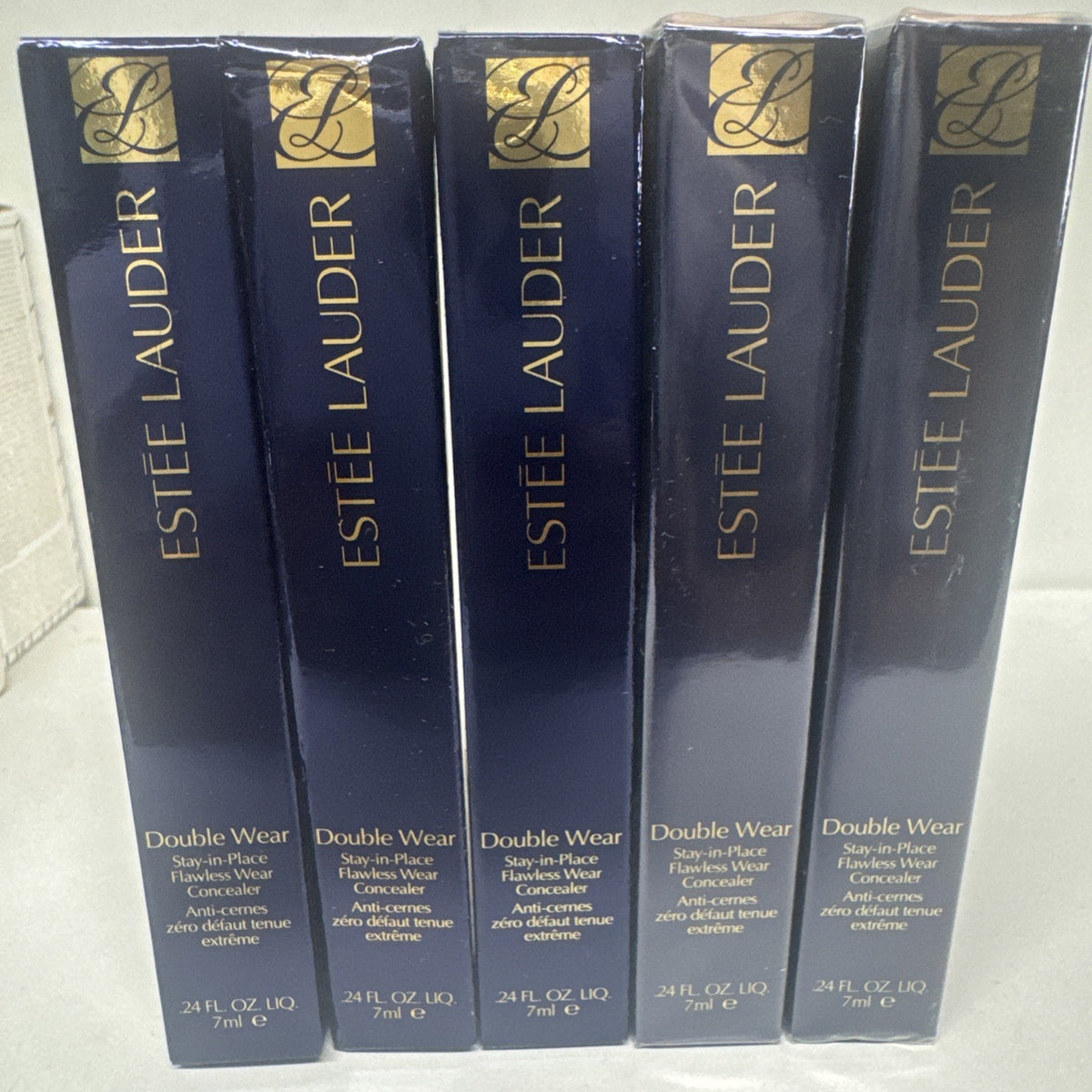 Double Wear Stay in Place Concealer - 0.24oz / 7ml, Multiple Shades