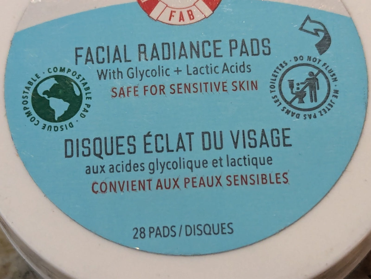 First Aid Beauty Facial Radiance Pads For Sensitive Skin 28