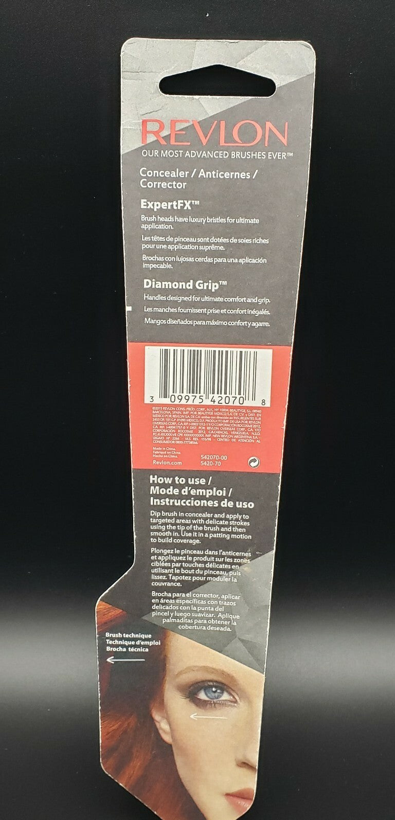 Revlon Diamond Grip Concealer Brush #42070 - Makeup Tool for Face