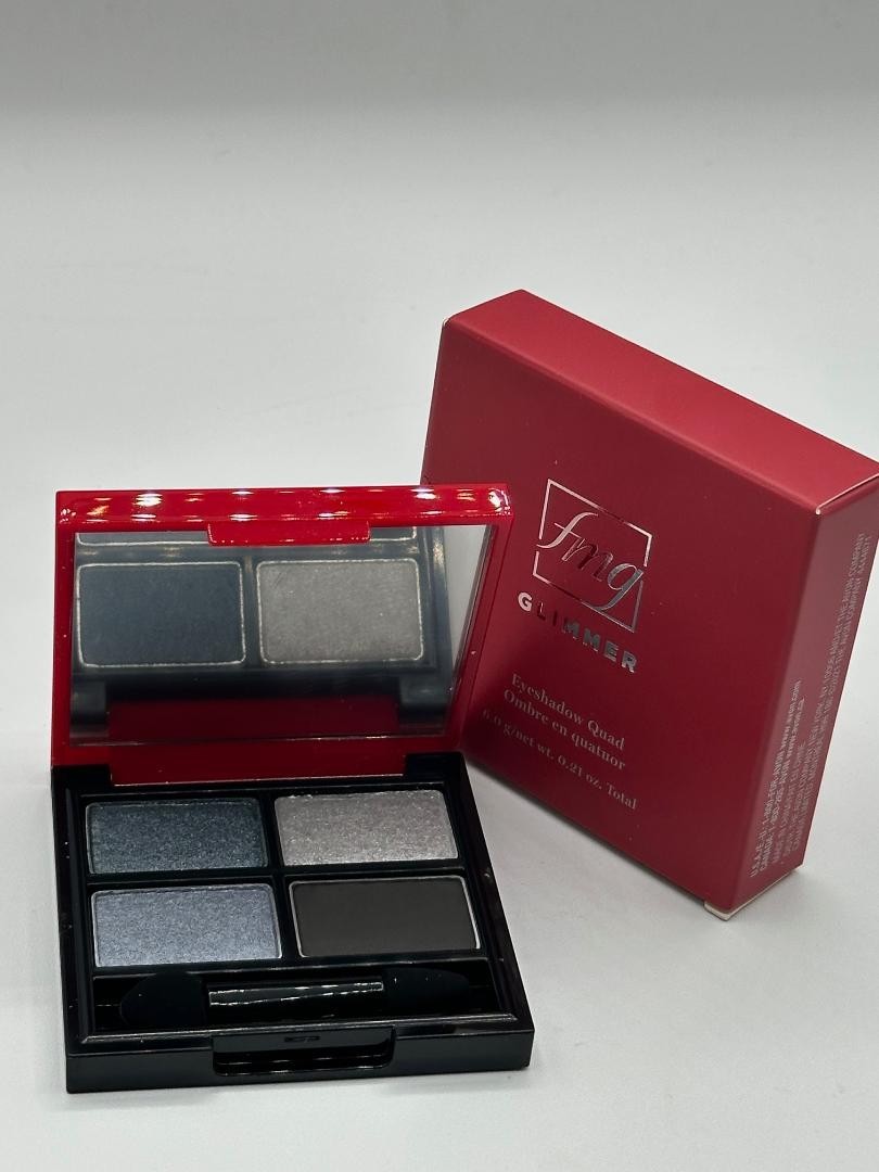 Glimmer Eyeshadow Quad Vixen - 4 Color Eye Makeup Palette