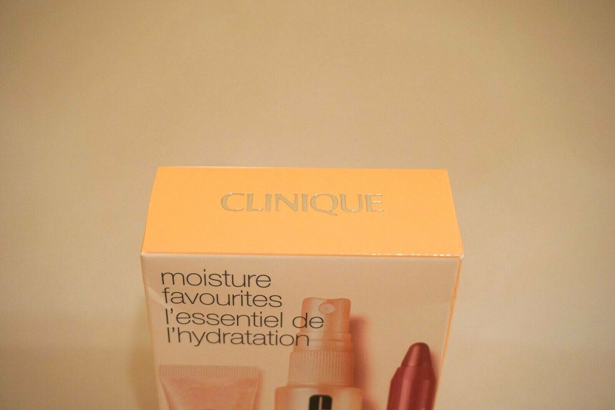 Clinique Moisture Surge Skincare Gift Set - Hydrating Face Spray & Lip Balm
