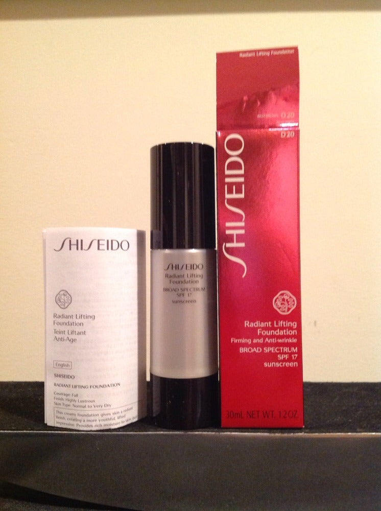 Radiant Lifting Foundation D20 Rich Brown 1.2 Oz - Hydrating, Youthful Finish