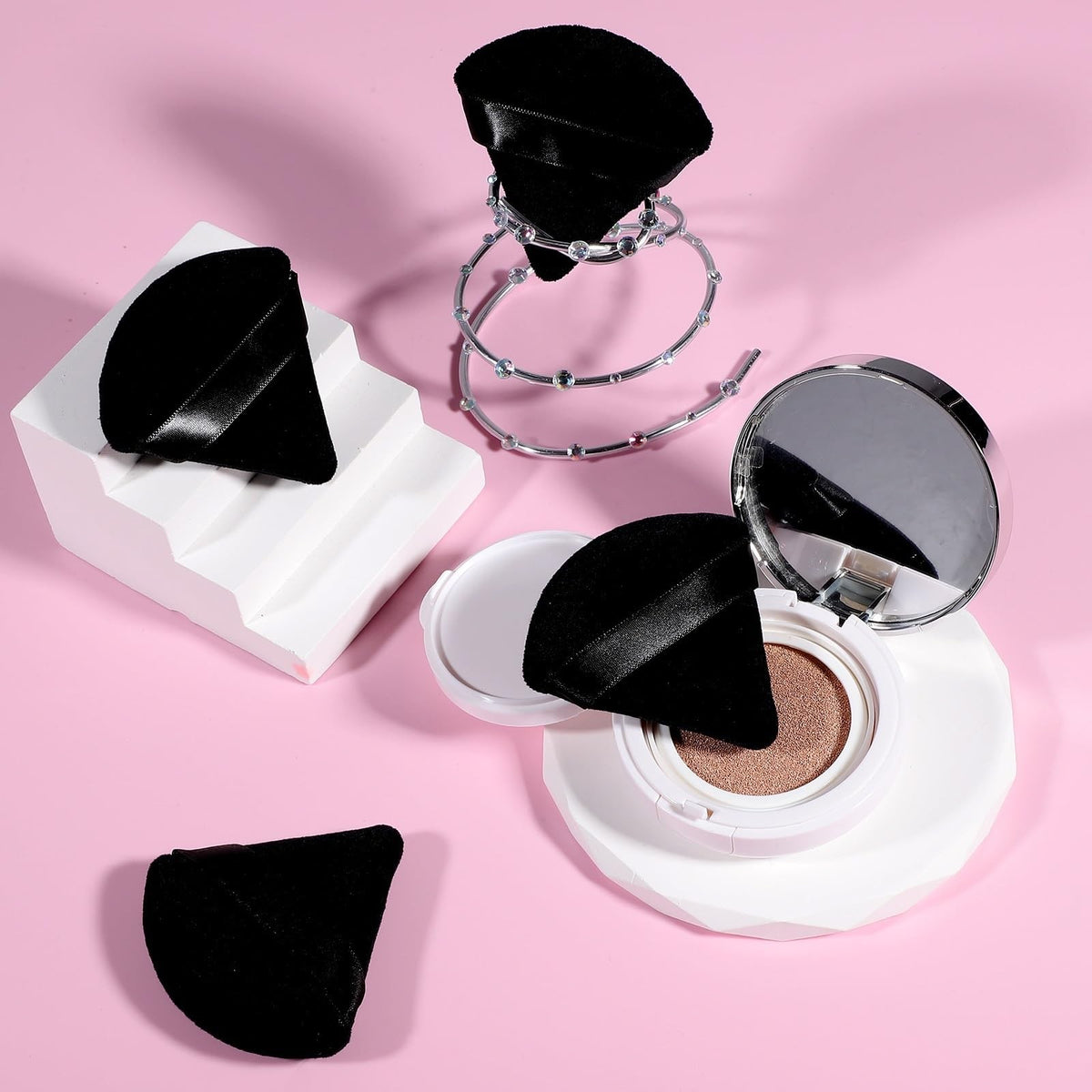 Face Powder Puffs Set - Soft Triangle & Round Makeup Applicators, Black, 6 Pack