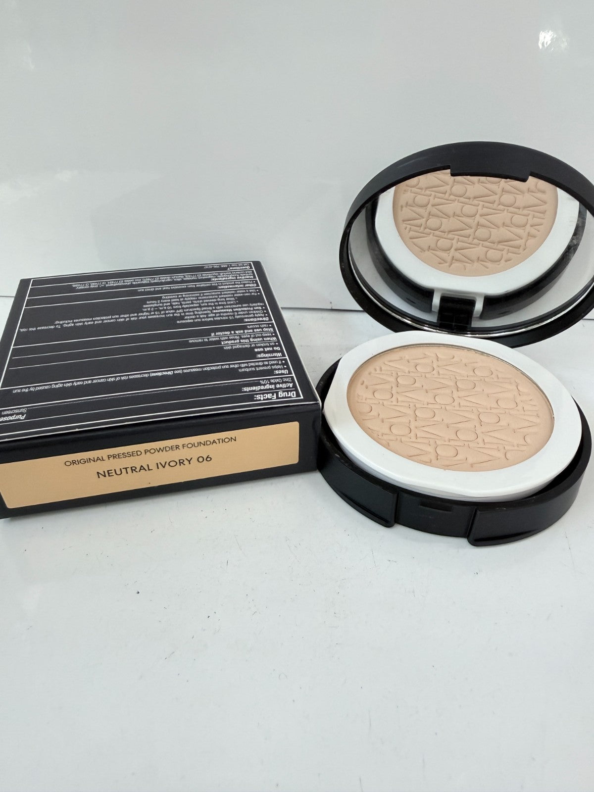 Mineral Pressed Powder Foundation SPF 15 - Talc-Free, Custom Shade Options