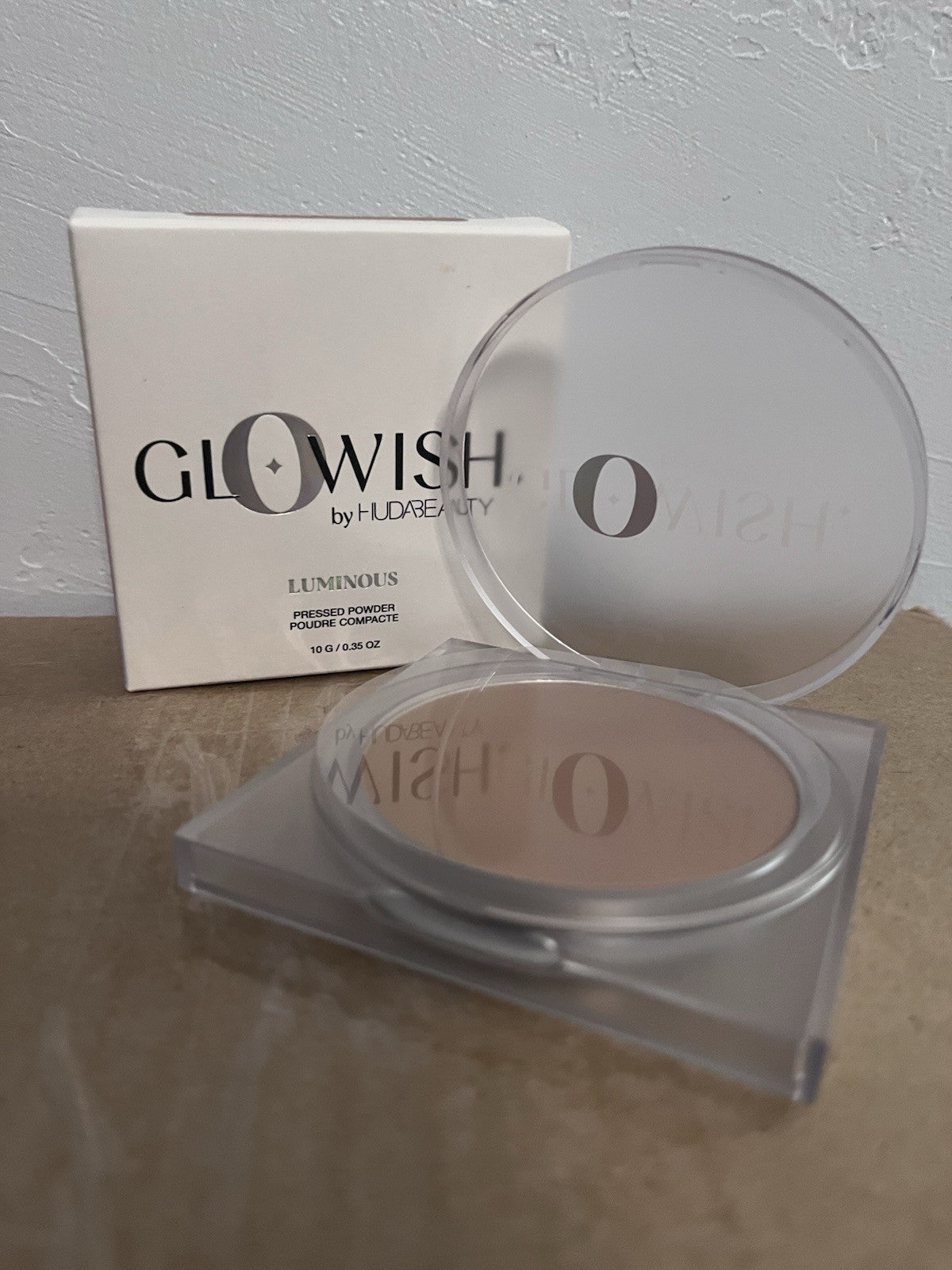 Face Powder - Luminous Pressed Powder in Shade 07 Tan Light, Full Size