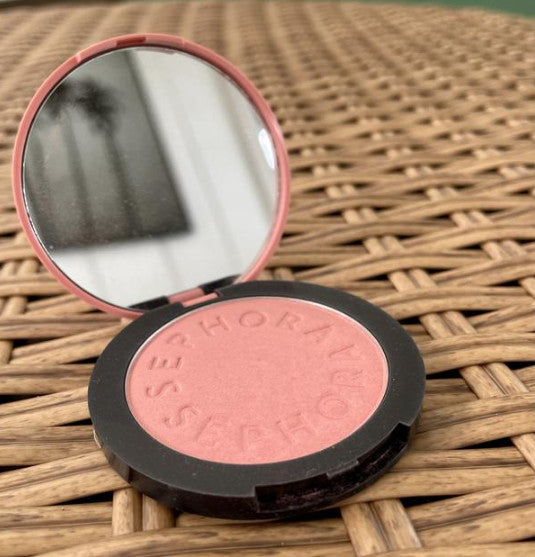 Colorful Blush Palette with 7 Shades - Vegan & Buildable Powder Makeup