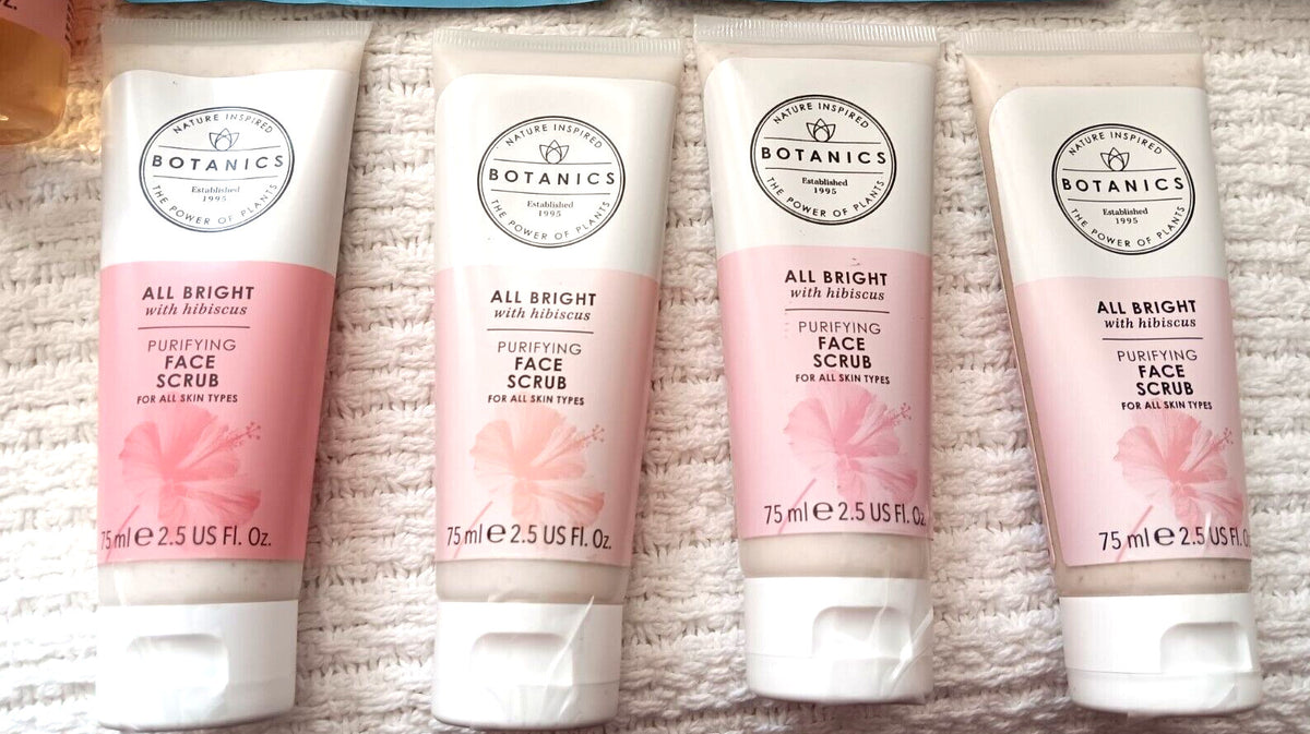 Hibiscus Face Scrub & Sheet Mask Set for Skin Refreshing - Botanics