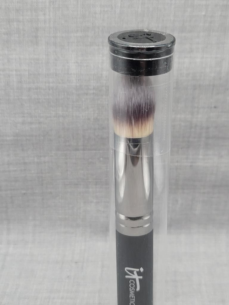 Makeup Brush - Precise Complexion Foundation & Concealer Tool No. 11