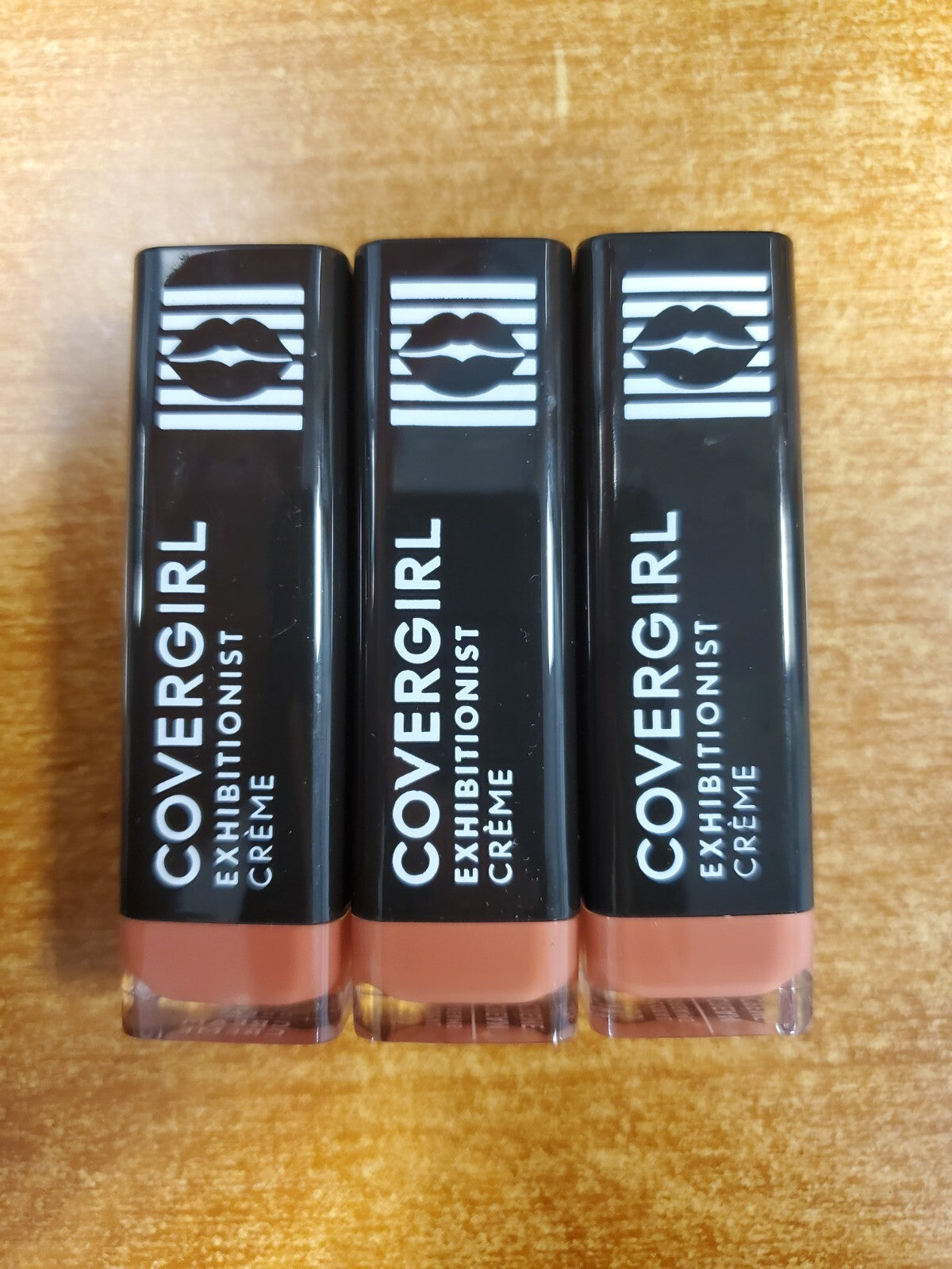 3-Pack Long-Lasting Creme Lipstick in Coral Dreams - Hydrating Gloss Finish