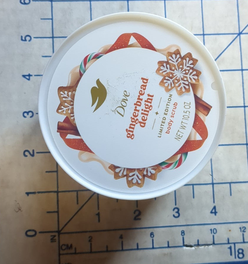 [2]Dove Body Scrub Gingerbread Delight Limited Edition 15 oz Holiday