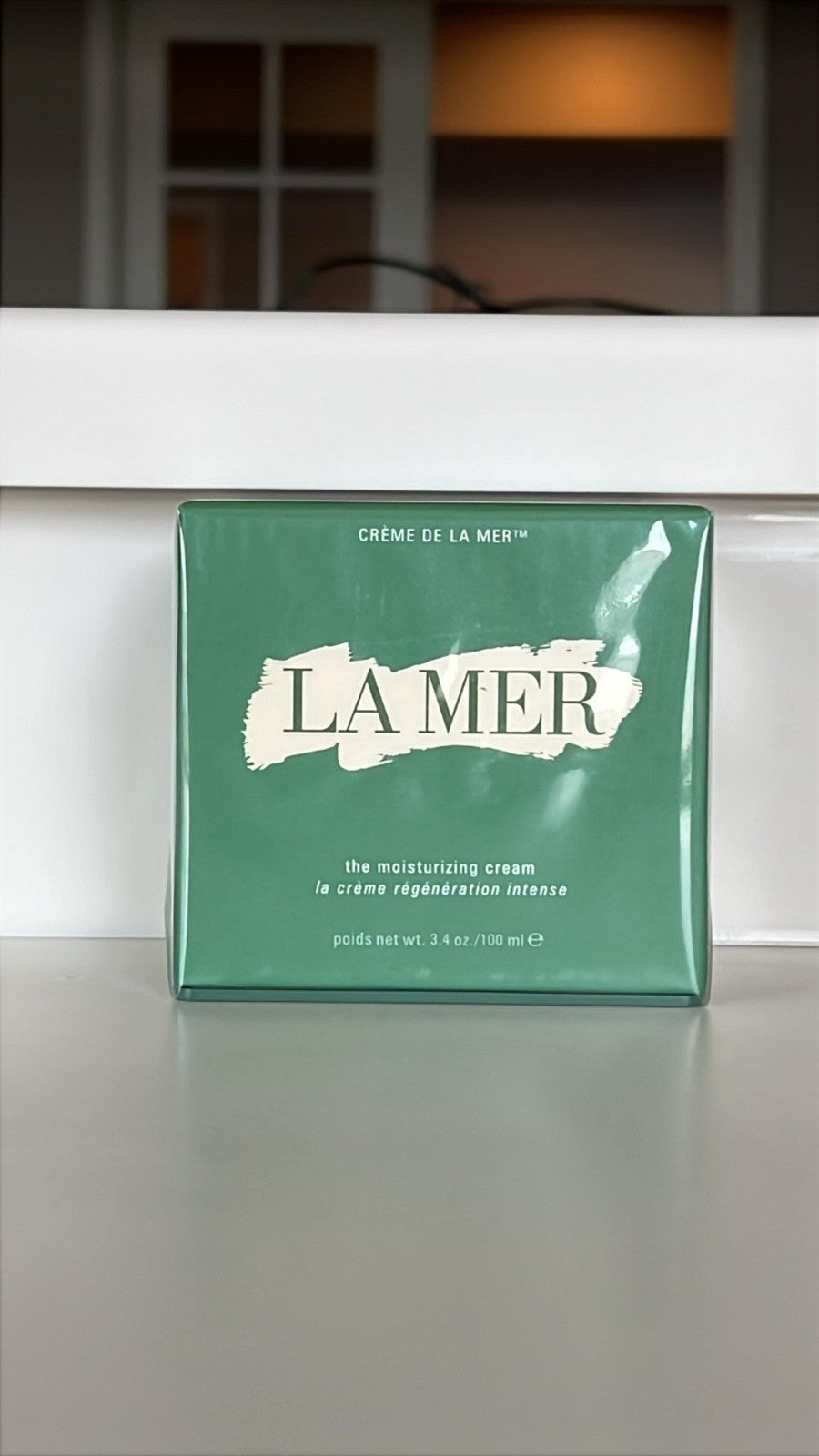 Luxury Moisturizing Cream with SPF 15 - 3.4 oz / 100 ml, All Skin Types