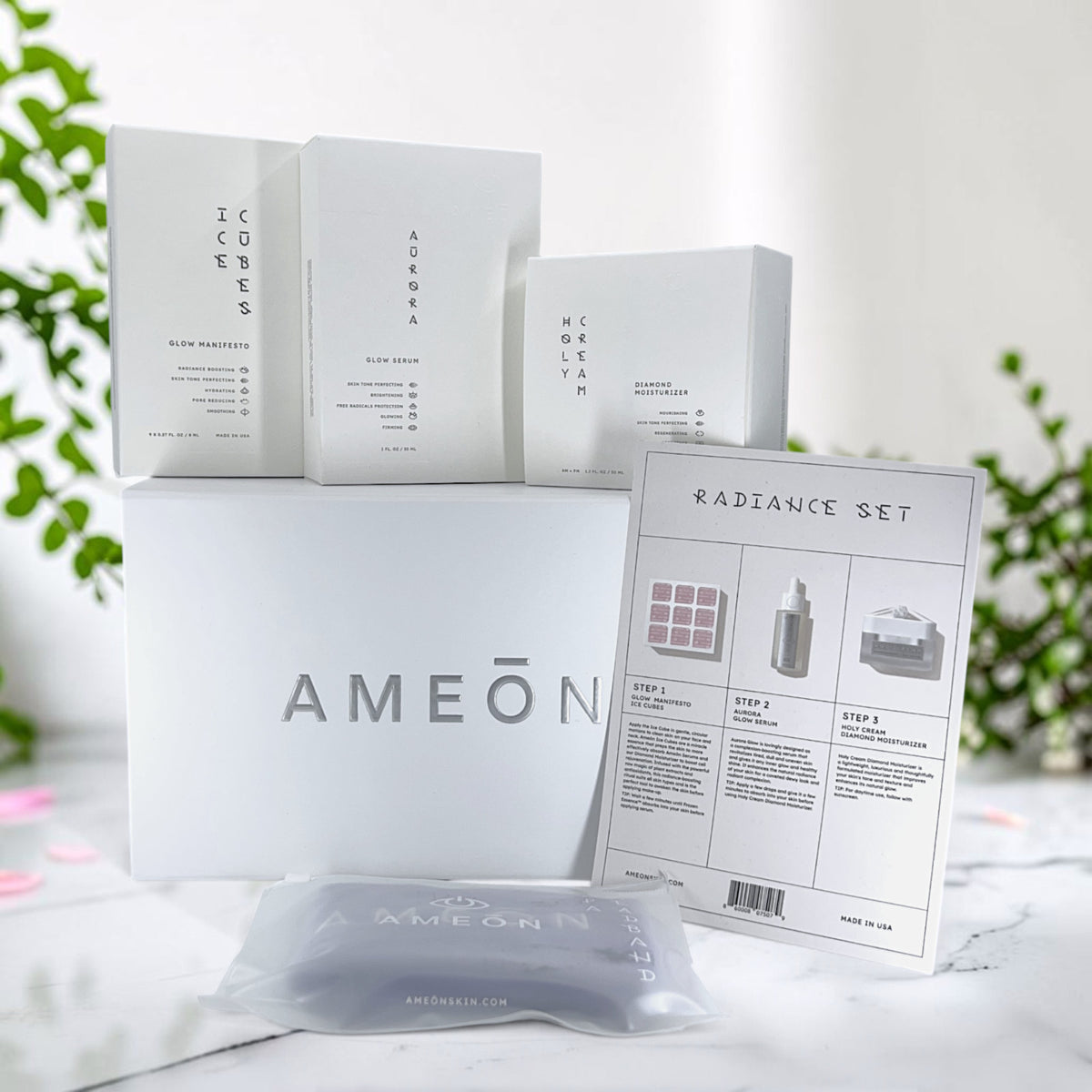 Skincare Set with Ice Cubes, Serum & Moisturizer - Gift Box