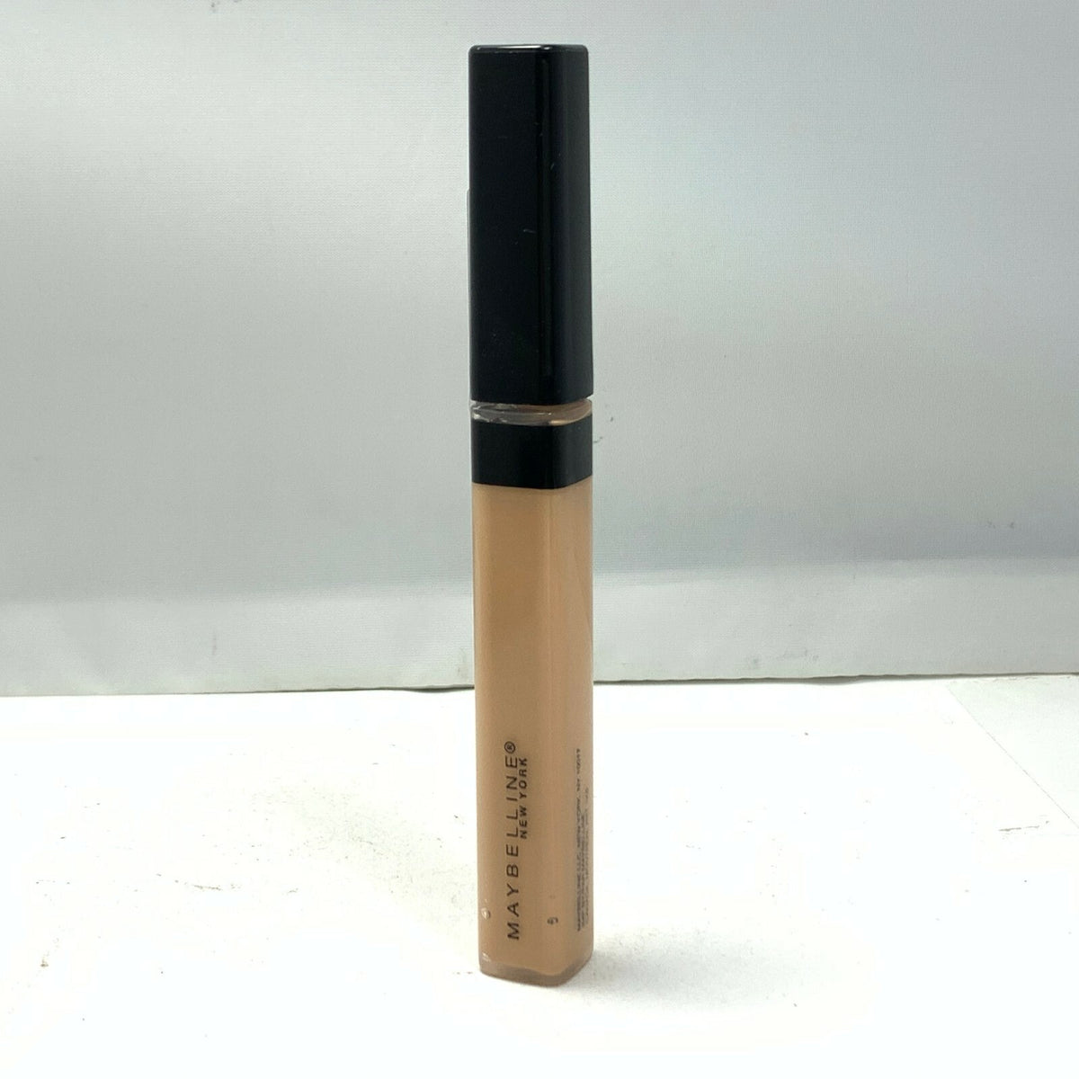 Maybelline Fit Me Concealer - Multiple Shades for Flawless Coverage
