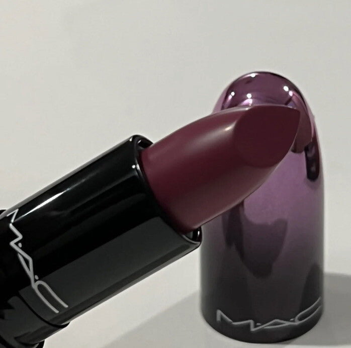 Lipstick - Mac Love Me 422 Mon Coeur Fresh & Brand New