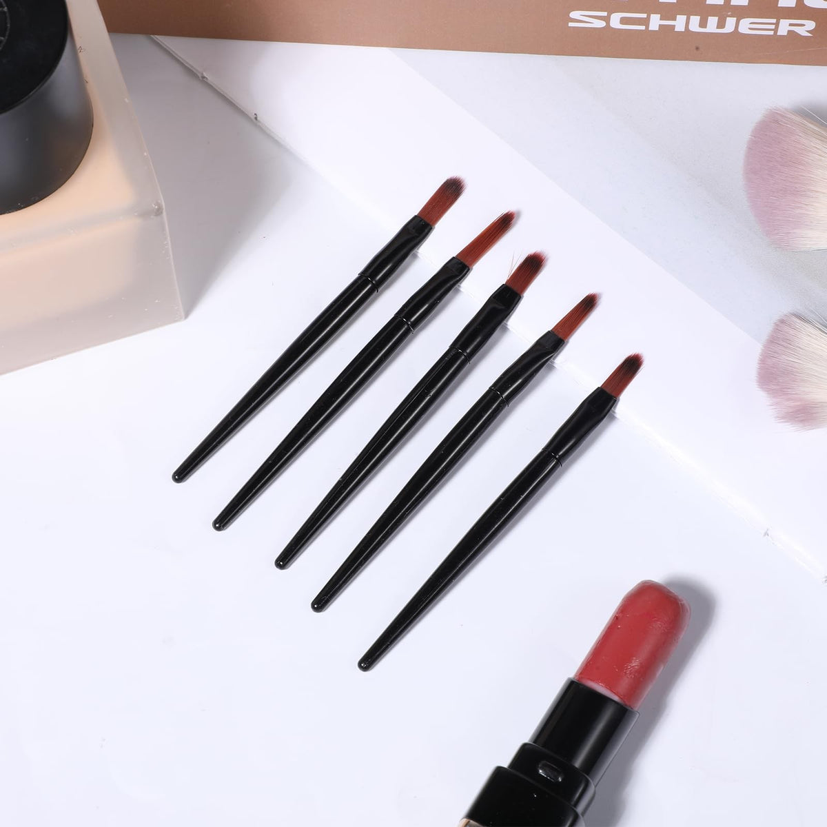 Disposable Lip Brushes Pack of 120 - Makeup Applicator for Lips & Cosmetics