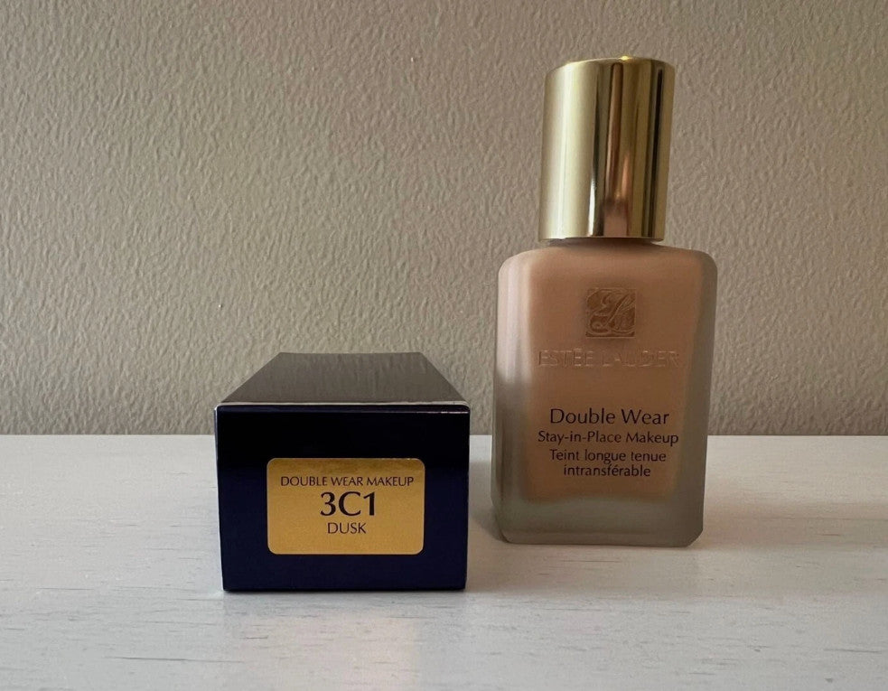 Long-Lasting Stay-in-Place Foundation - Multiple Shades, Original Formula