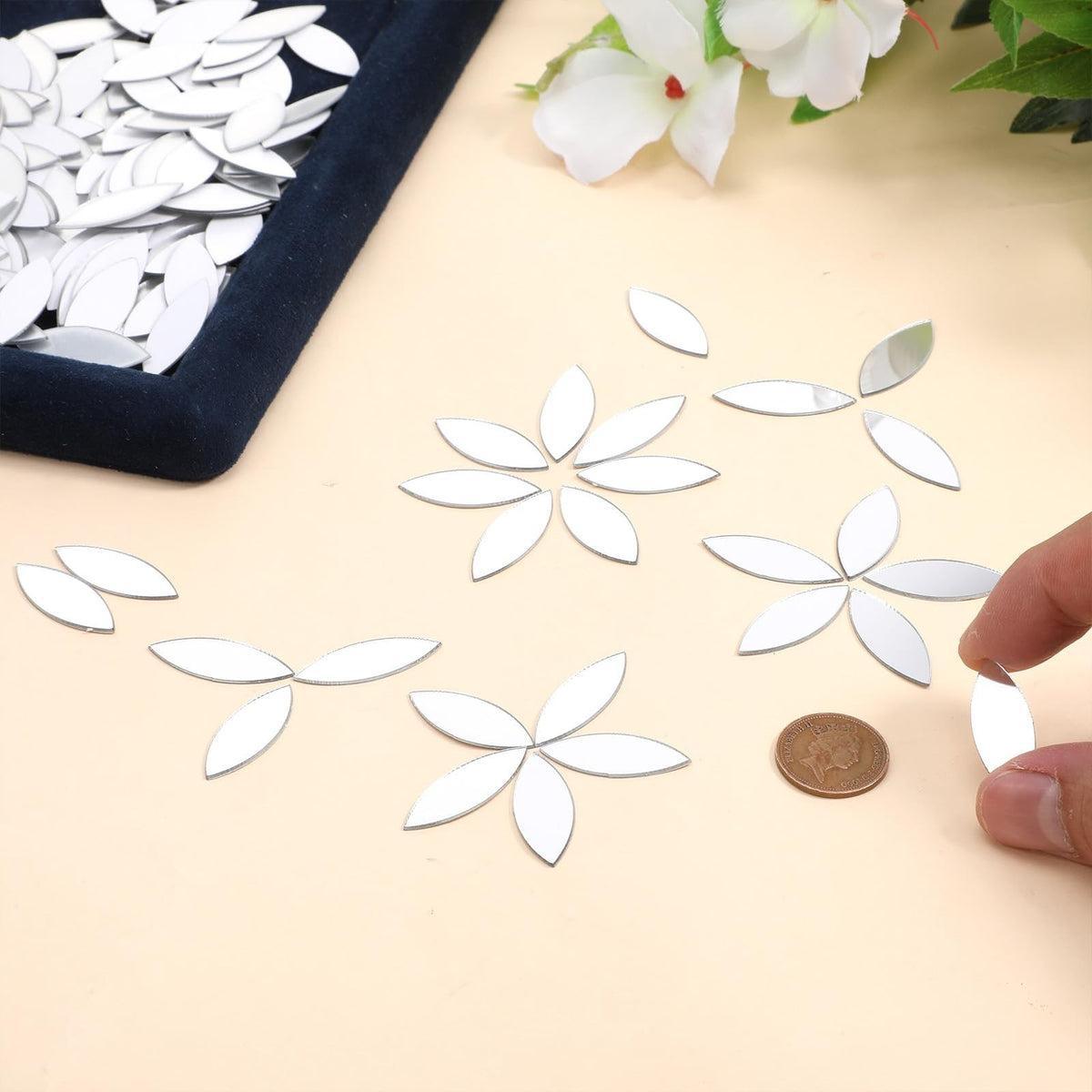 Leaf Shape Small Acrylic Mirror Tiles for Crafts - 200 Pieces