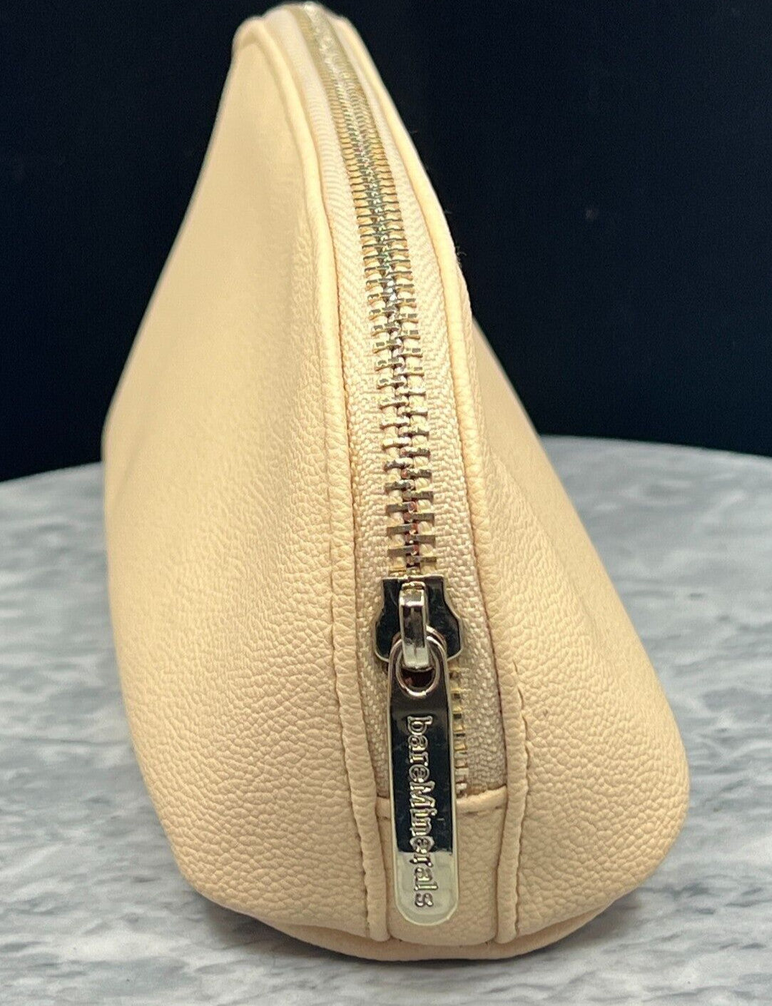 Travel Cosmetic Pouch Bag for Makeup & Toiletries - Beige, New