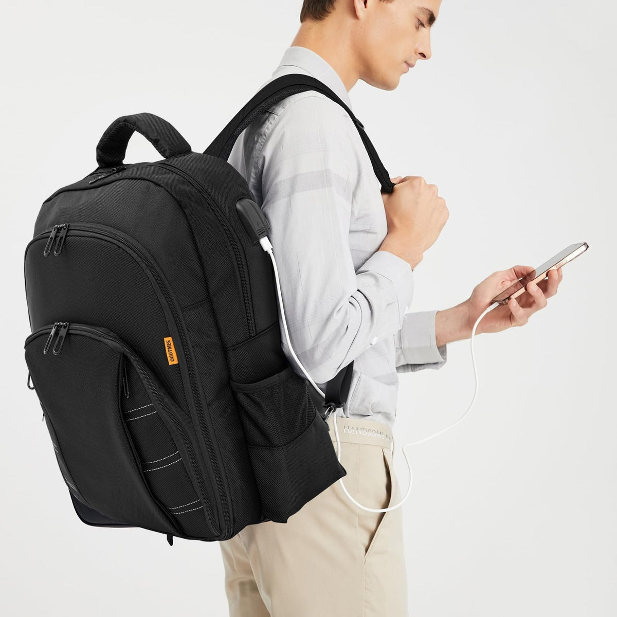 Barber Tools Backpack Bag with USB Port - Portable Clipper Organizer, Large Capacity