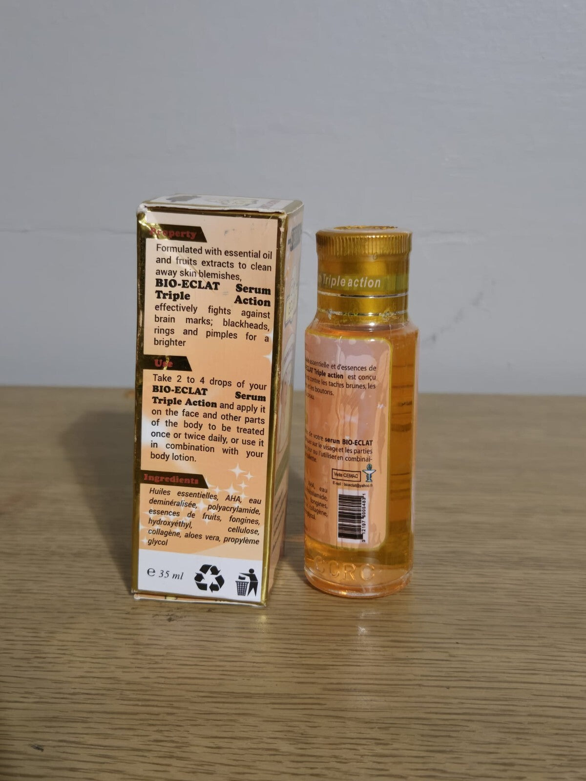 Face and Neck Brightening Serum with Fruit Extracts - 30ml