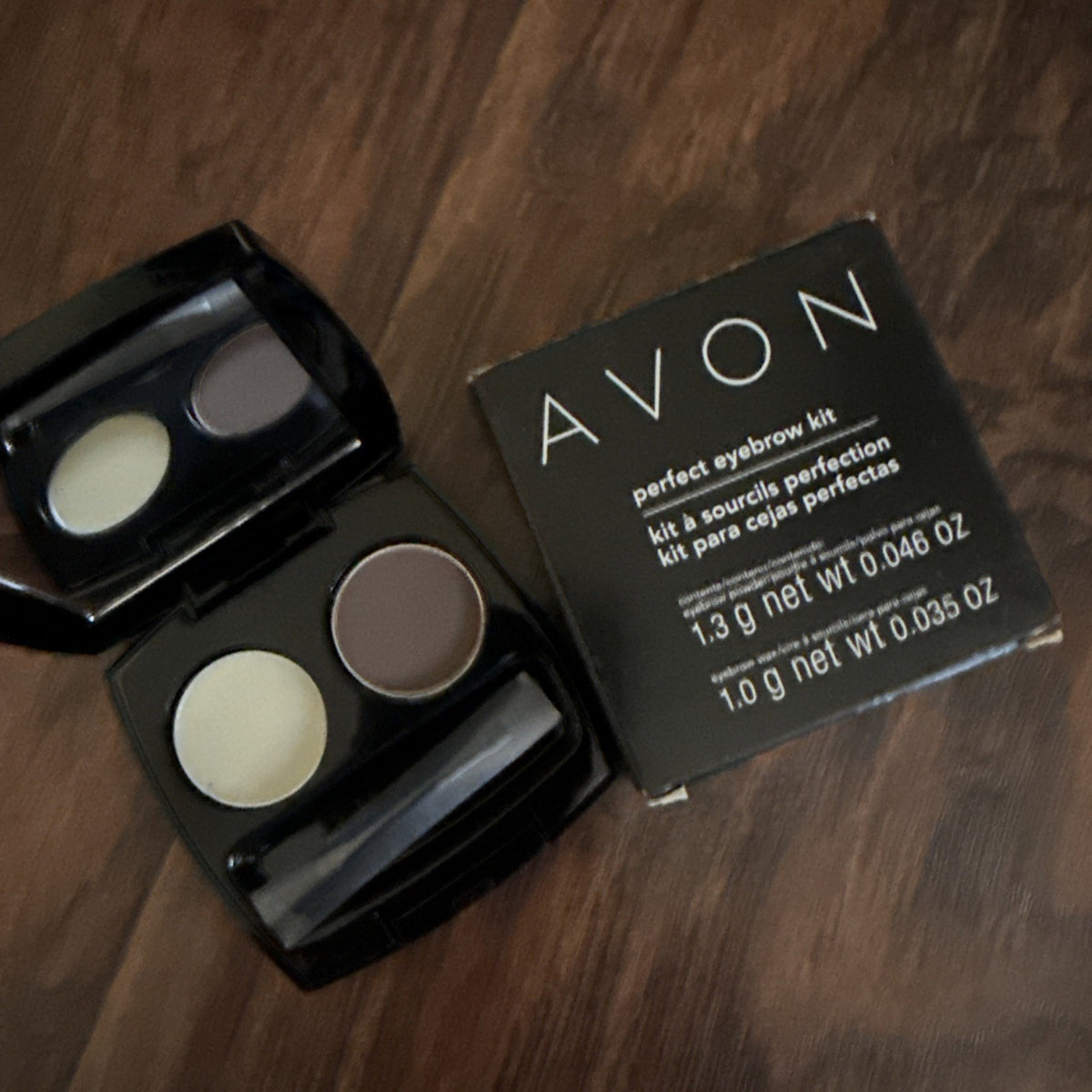 Eyebrow Makeup Kit with Powder & Wax - Soft Brown Brow Styling Duo