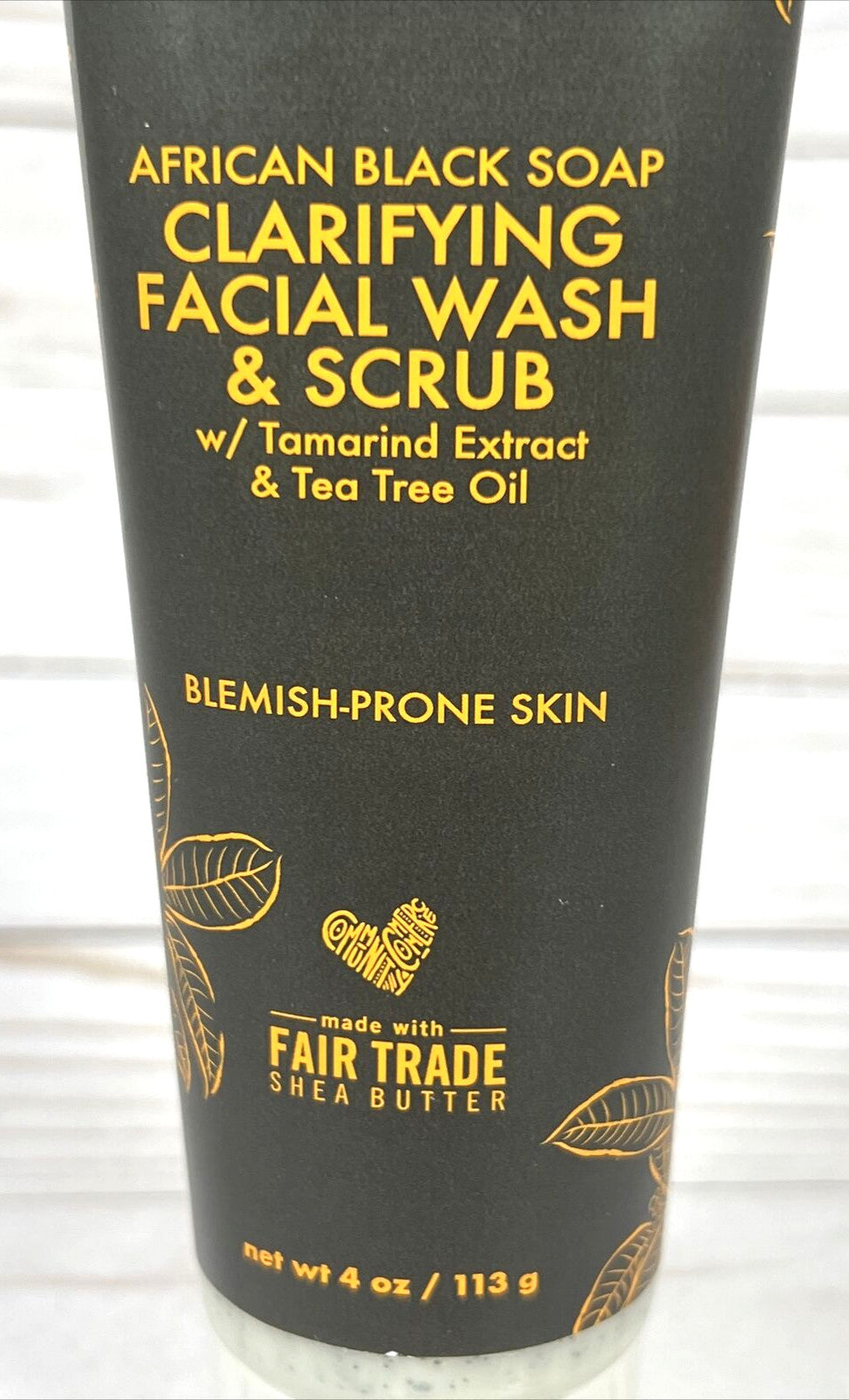 Shea Moisture Clarifying Facial Wash & Scrub African Black Soap 4oz